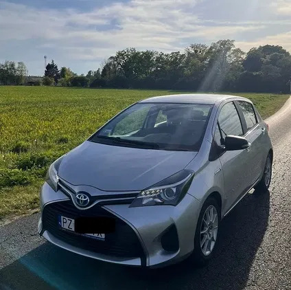 toyota Toyota Yaris cena 49700 przebieg: 81690, rok produkcji 2016 z Mosina